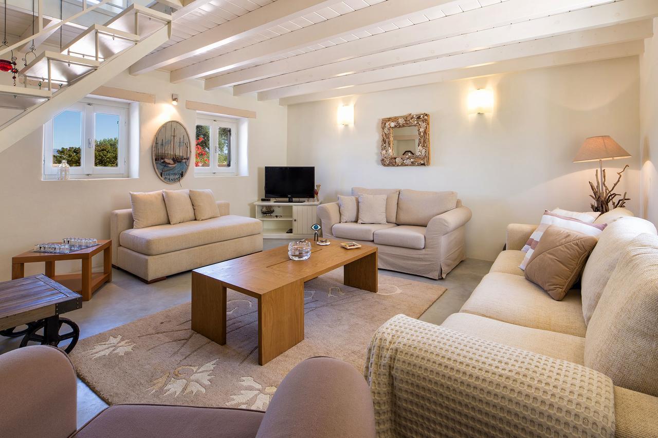 Villa Filizi - Filizi Naoussa Paros Santa Maria  Extérieur photo